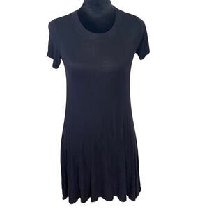 American Eagle Black Crewneck Fit & Flare Short Sleeve Shift Mini Dress, size XS